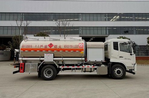 力神國(guó)六東風(fēng)天錦飛機(jī)加油車(chē) 力神國(guó)六東風(fēng)天錦飛機(jī)加油車(chē)